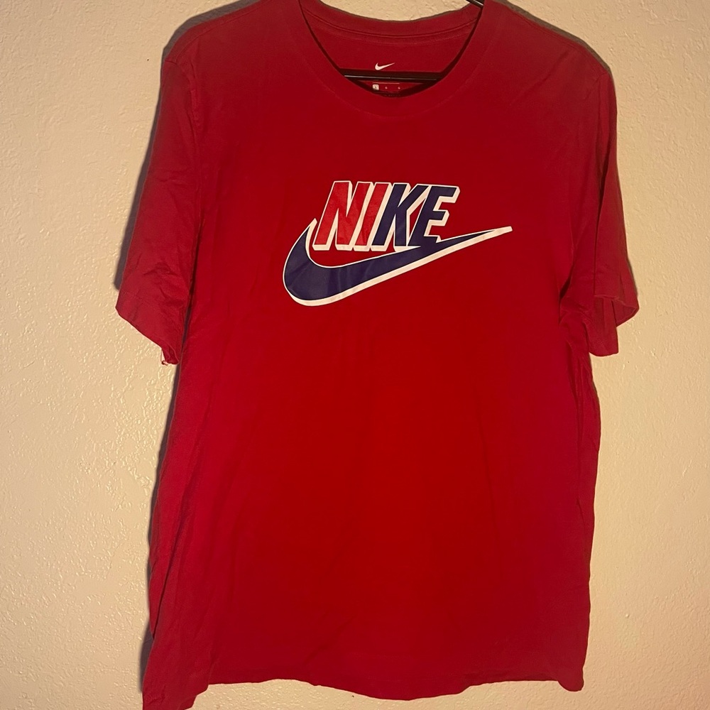 Nike Tee Mens Shirt Size L Cotton Red White Blue Spellout